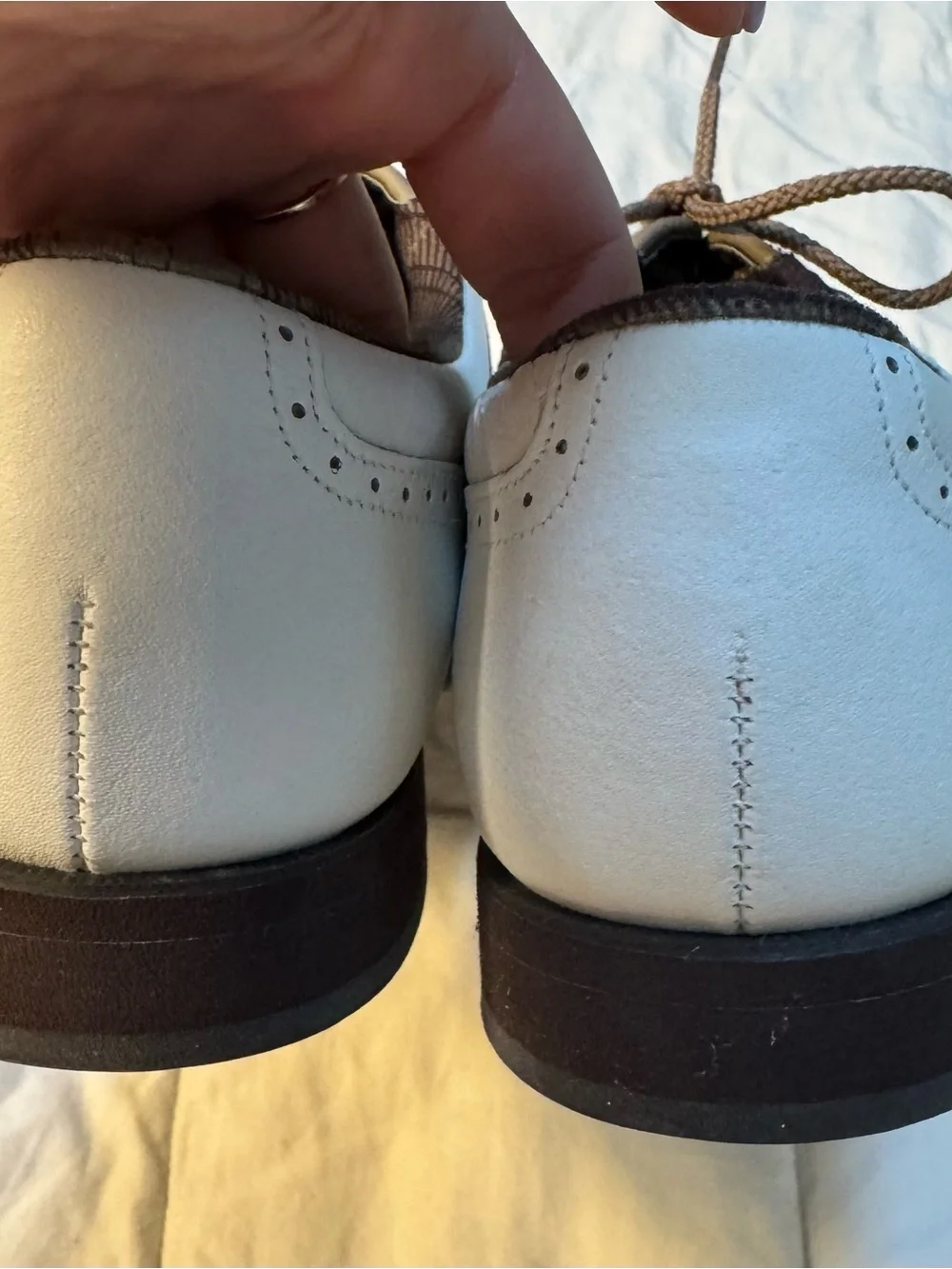 FootJoy W 9.5/ M 7.5 Saddle Golf Shoes - White & Brown/Tan